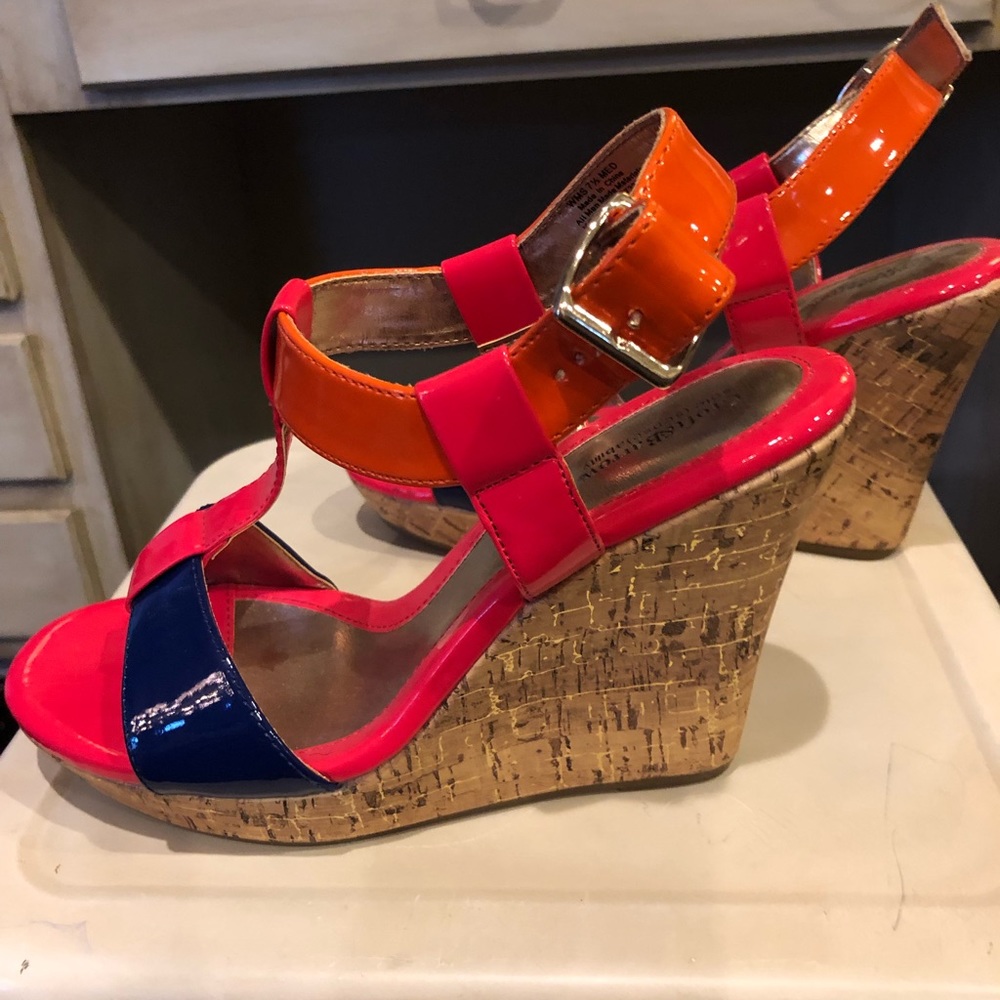 Shoes - Picture 3 of 3